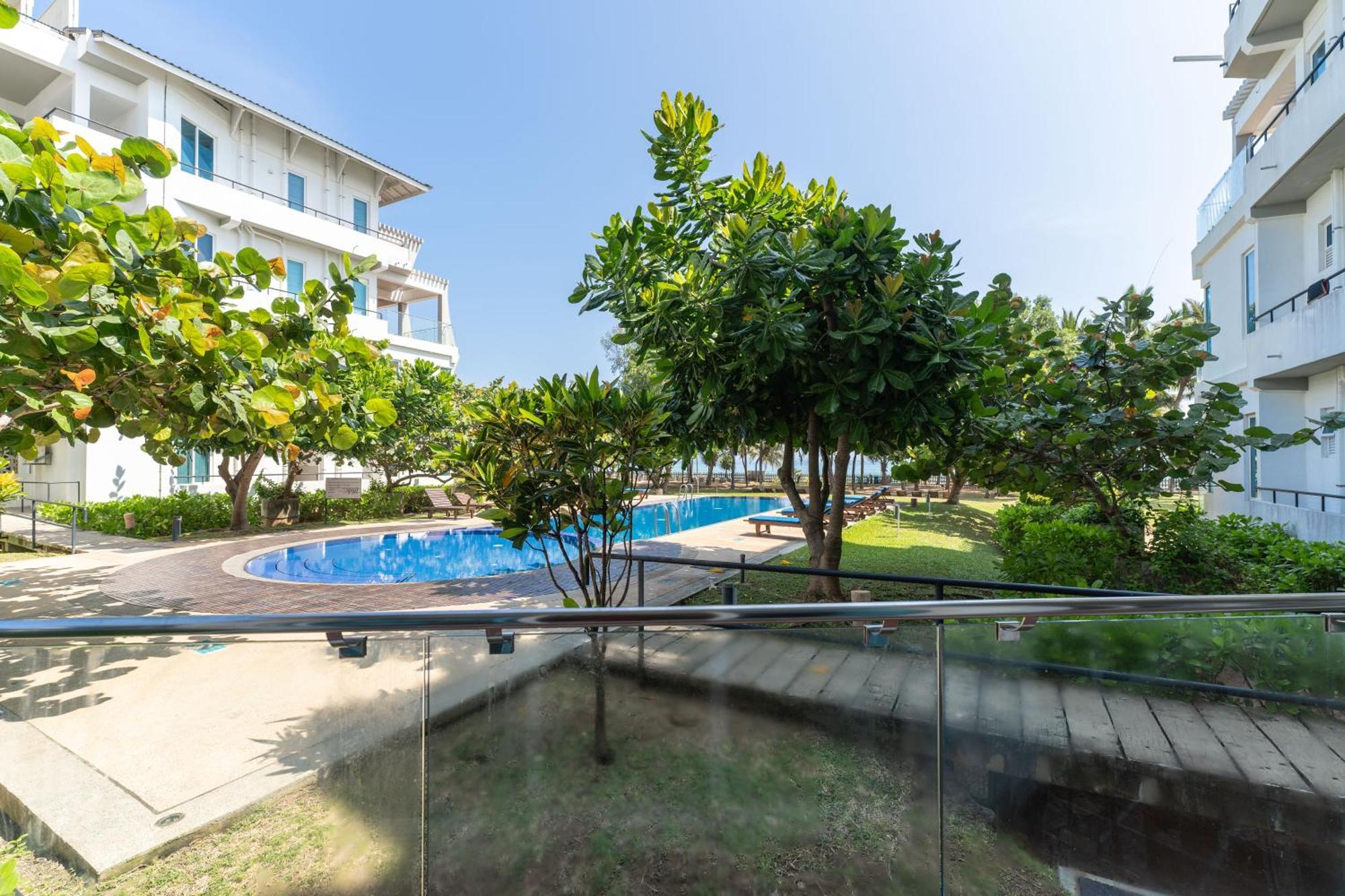 Oceanfront Condominium - 尼拉瓦利 外观 照片