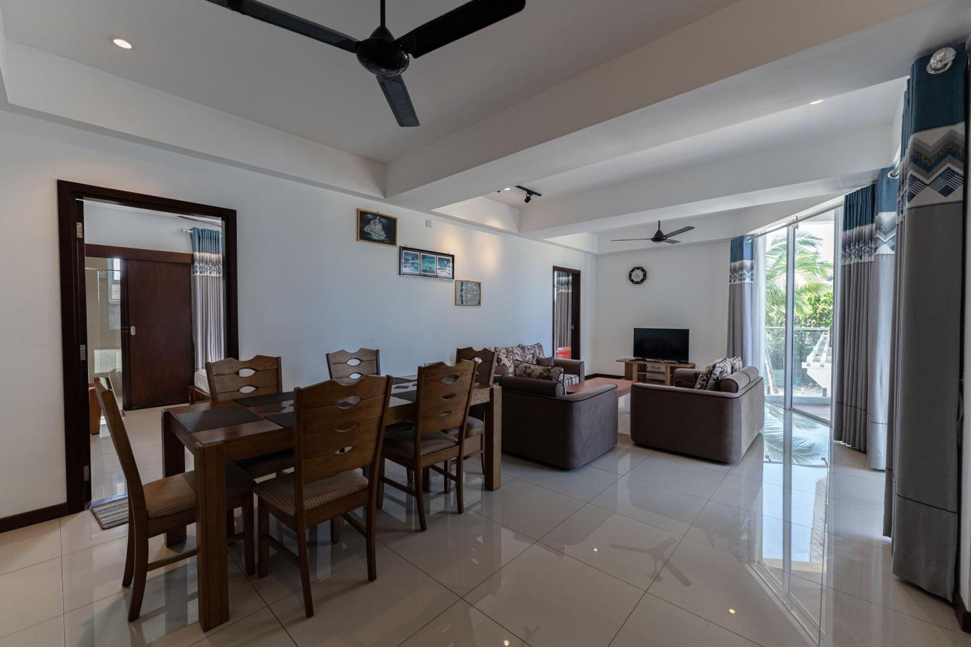Oceanfront Condominium - 尼拉瓦利 外观 照片