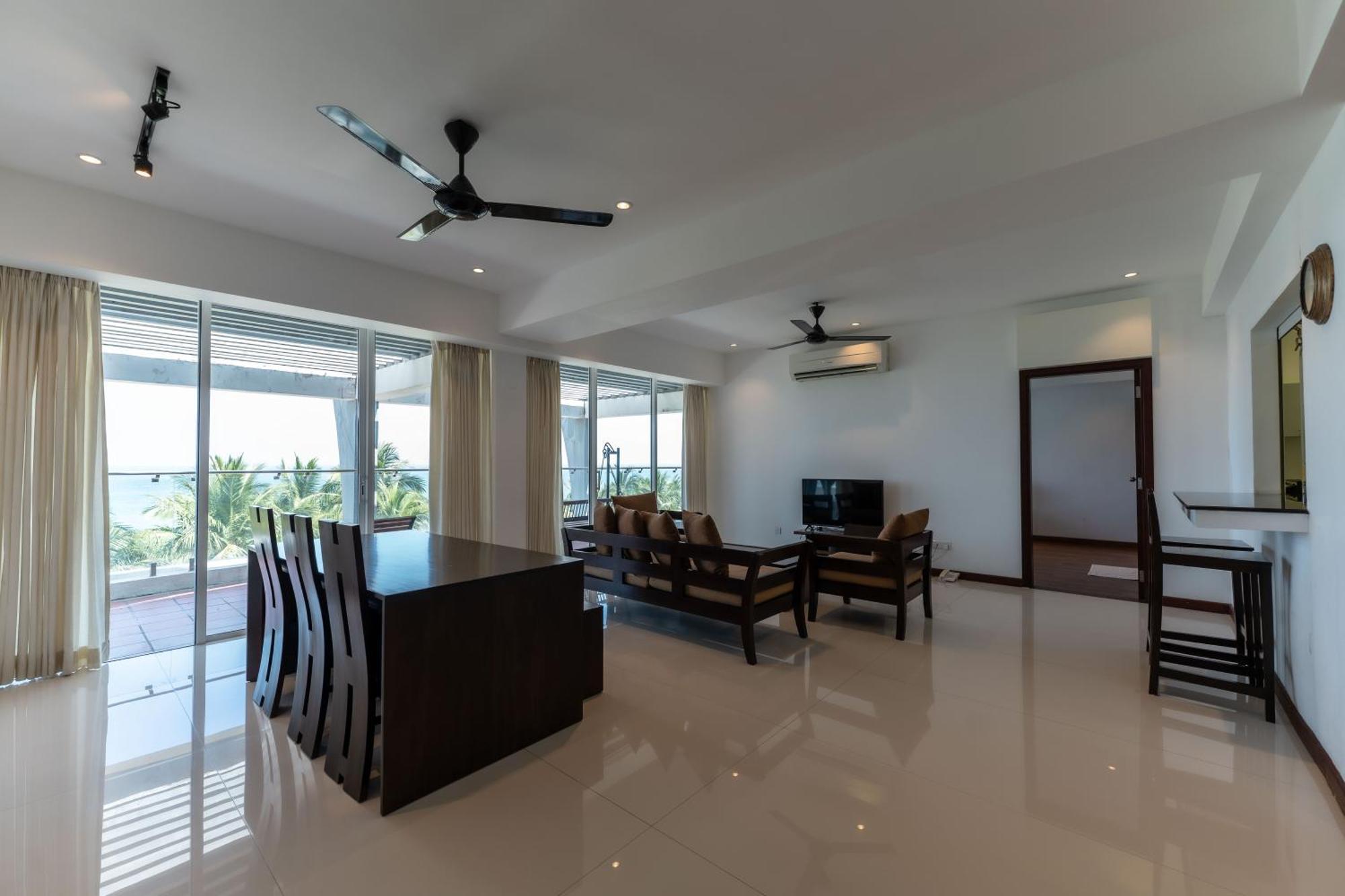 Oceanfront Condominium - 尼拉瓦利 外观 照片